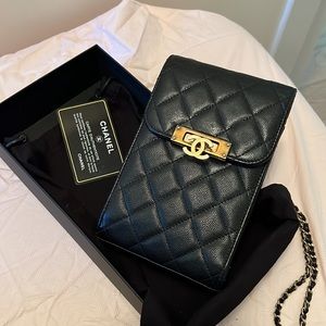 SOLD: Chanel Phone Bag
